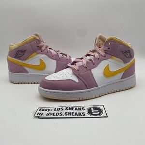 Size 5y-(GS) - Jordan 1 SE‎ High Arctic Pink (DC9517-600)
